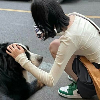 高质量女生头像精选ins风格图片