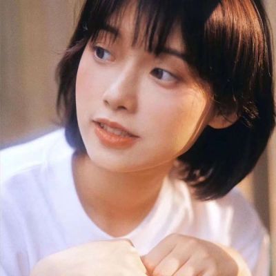 2025年爆款微信超好看的女生头像