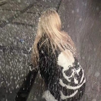 氛围感女头像真人