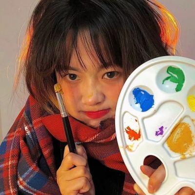 女生手机头像简单气质真人图片