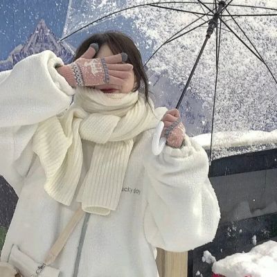 下雪氛围感拉满的专属头像