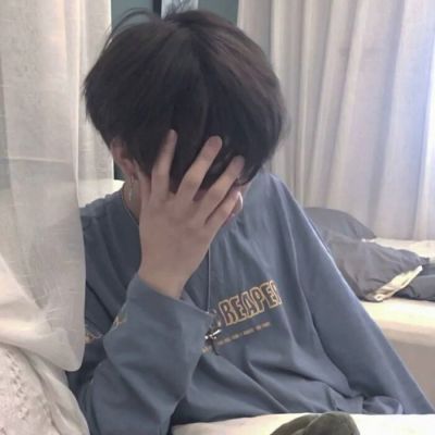 男生超酷意境氛围感头像图片