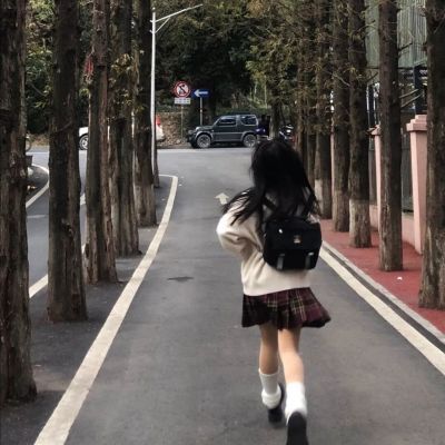 高质量女生头像ins高级真人图片