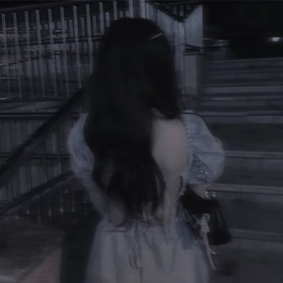 高质量氛围头像女生真人高清图片