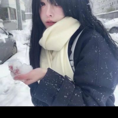 冬季头像真人温柔女生高清图片
