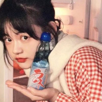 真人招桃花女头