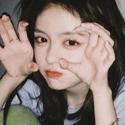 ins头像高级小众甜妹真人图片