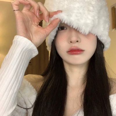 高质量头像女生干净ins风格图片