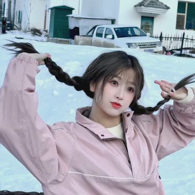 女生ins头像高质量真人图片