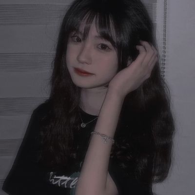 高质量氛围头像女生真人高清图片