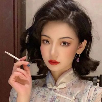 2026不易撞女生头像