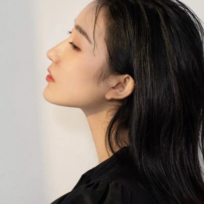 超美女生头像