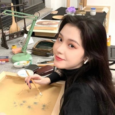 2026不易撞女生头像