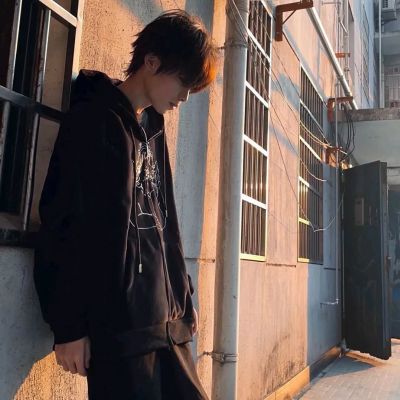 个性酷帅风优质男生头像