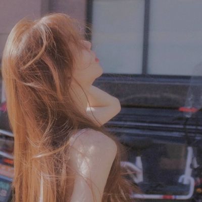 2025热门新鲜真人女头