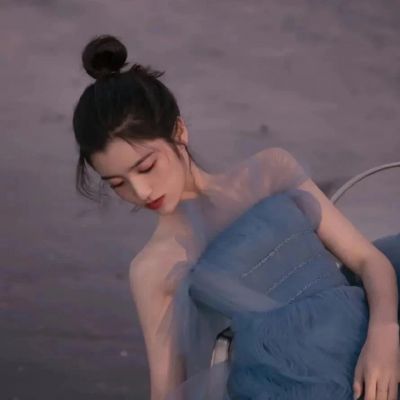 女生微信头像ins高级质感