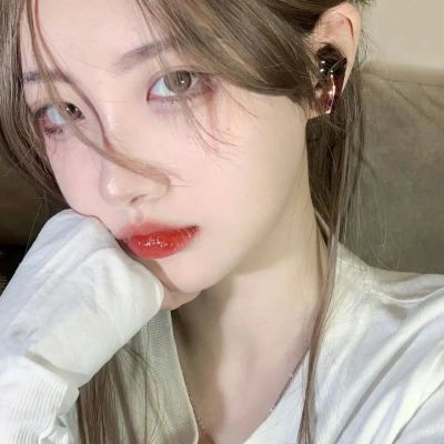 甜酷风真人女头