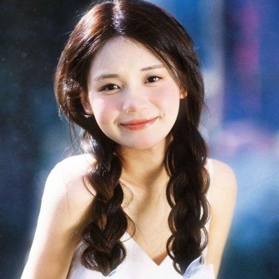 文艺复古风的纯欲氧气女头