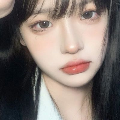 甜酷风真人女头