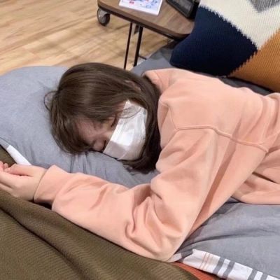 写满困意的搞笑女头