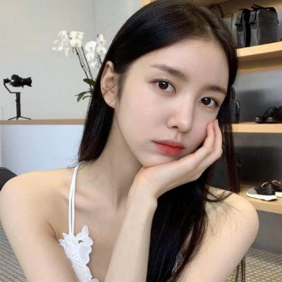 真人优秀女头