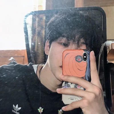 男生ins高级质感头像
