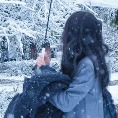 适配各种社交平台的真人女头像