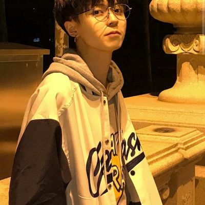 真人青春感男生头像