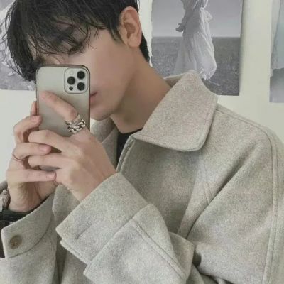 2026高清真人帅哥头像