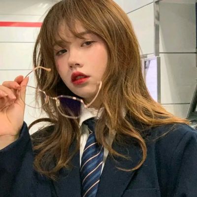 复古真人意境女头