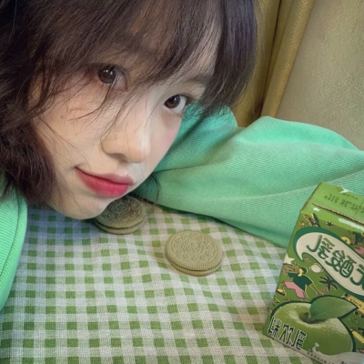 2026热门清新气质真人女头