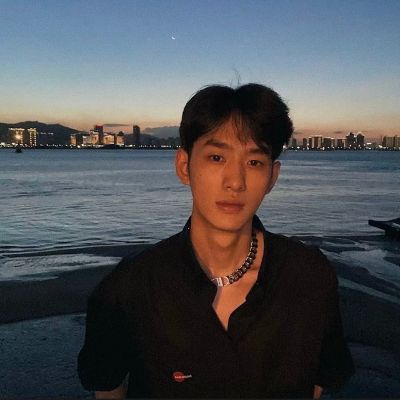 超酷成熟风男生头像