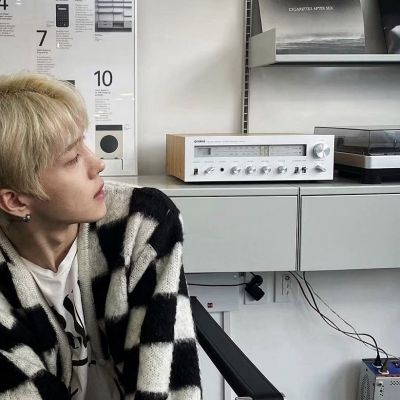 超酷成熟风男生头像