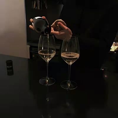 2026热门男生真人头像