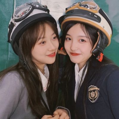 热门ins闺蜜恩典女头