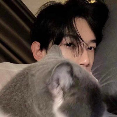 超酷成熟风男生头像