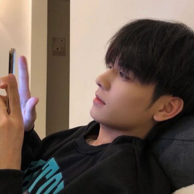 2026热门男生头像