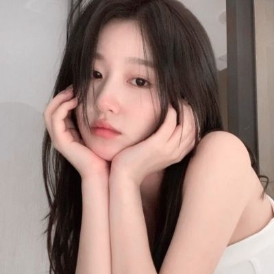 2026热门超好看的真人头像女生