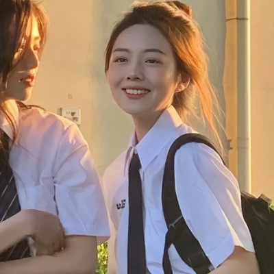 2026年超火真人闺蜜头像