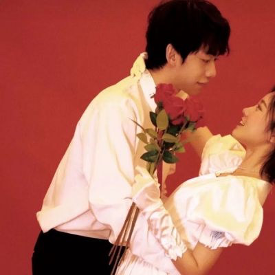 2026真人一左一右情侣头像