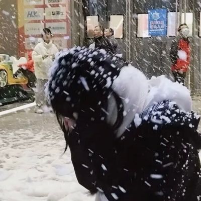 2026冬天真人女生头像