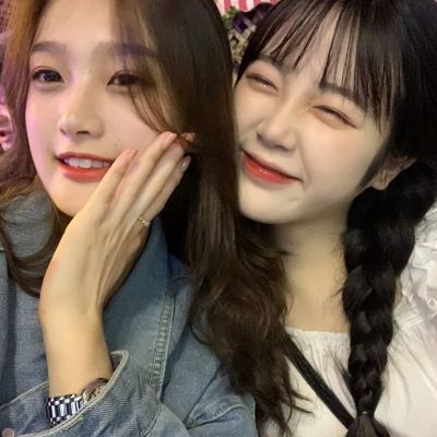 热门ins闺蜜恩典女头