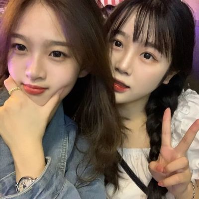 热门ins闺蜜恩典女头