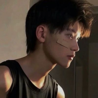 冷漠酷帅真人男生头像