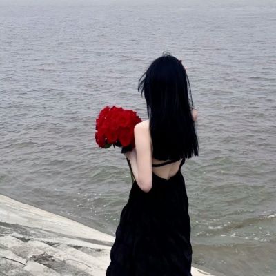 浪漫意境女生头像图片