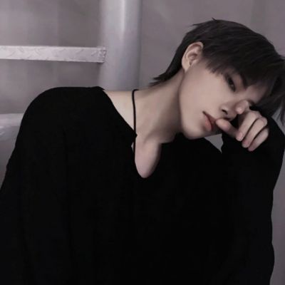 2026热门男生真人头像