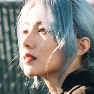 意境十足的真人女头