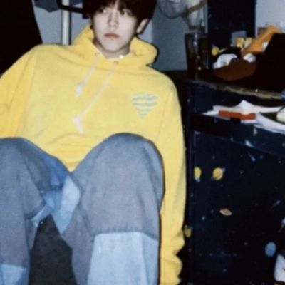 真人侧脸高清男生头像图片