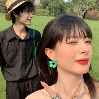 ins简约风头像情侣微信一对两张图片