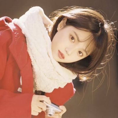 2025跨年真人女头像
